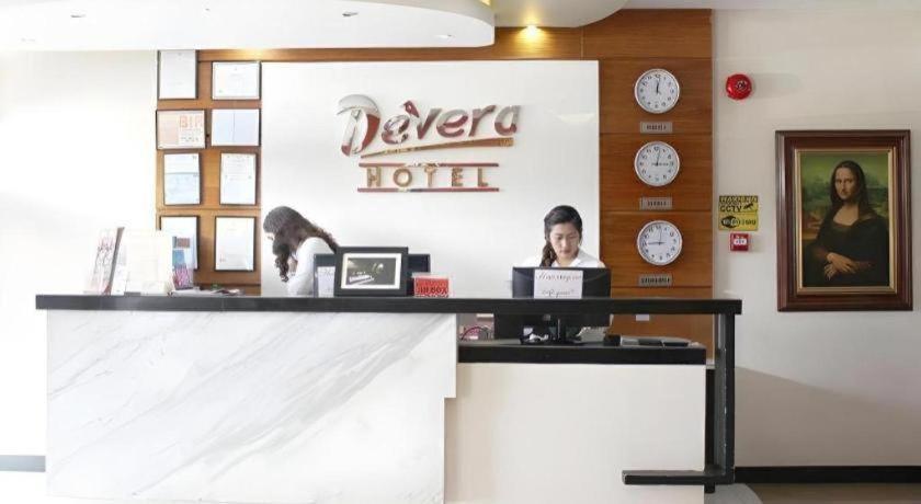 Devera Hotel Angeles Exterior photo